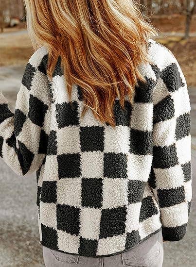 Rosa Clothing - Wholesale Jacket - Women's - Checkered fleece snap buttoned relaxed jacket14