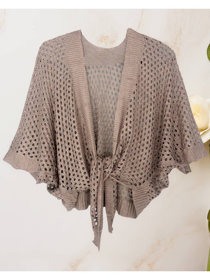 JC Sunny Fashion - Vendita all'ingrosso Cardigan - Donna - JC063344 Cardigan metallizzato a maglia aperta con occhielli e cravatta frontale