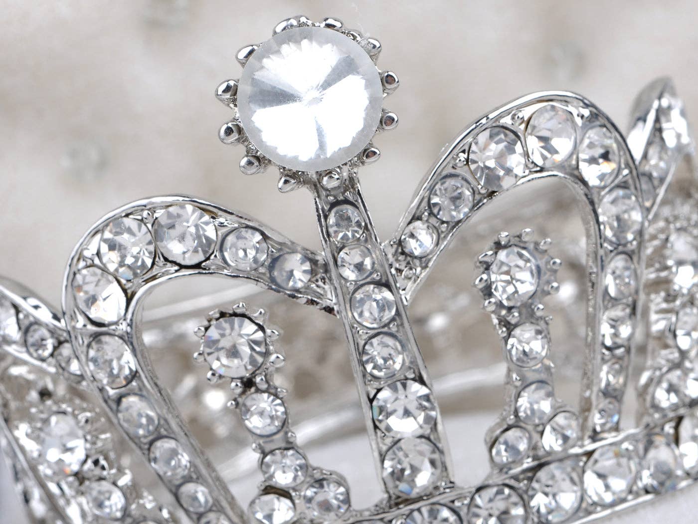 AK Brand – Engroshandel Manchetarmbånd – Farvet krone tiara manchetarmbånd3