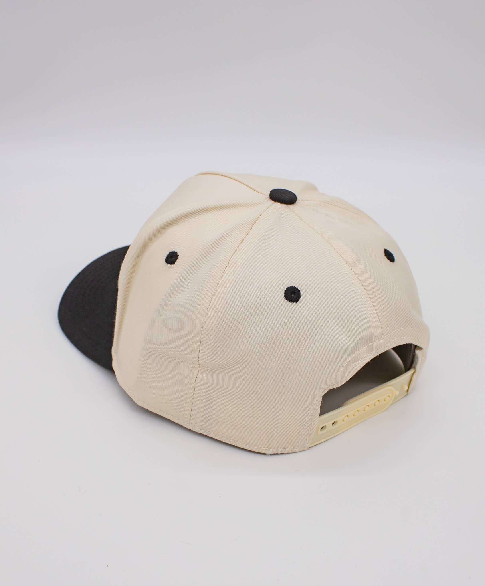 TATUM THE LABEL - Vente Casquette de camionneur – unisexe - Chapeau de camionneur en toile bicolore Snapback à 5 panneaux, beige crème7