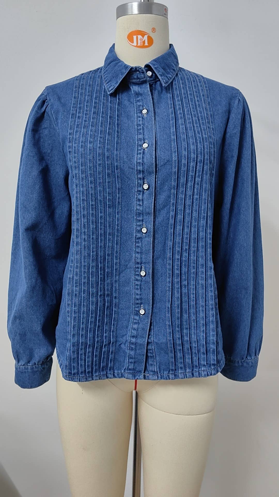 Blau Geknöpftes Langarmhemd aus gewaschenem Denim für den Großhandel auf Faire0