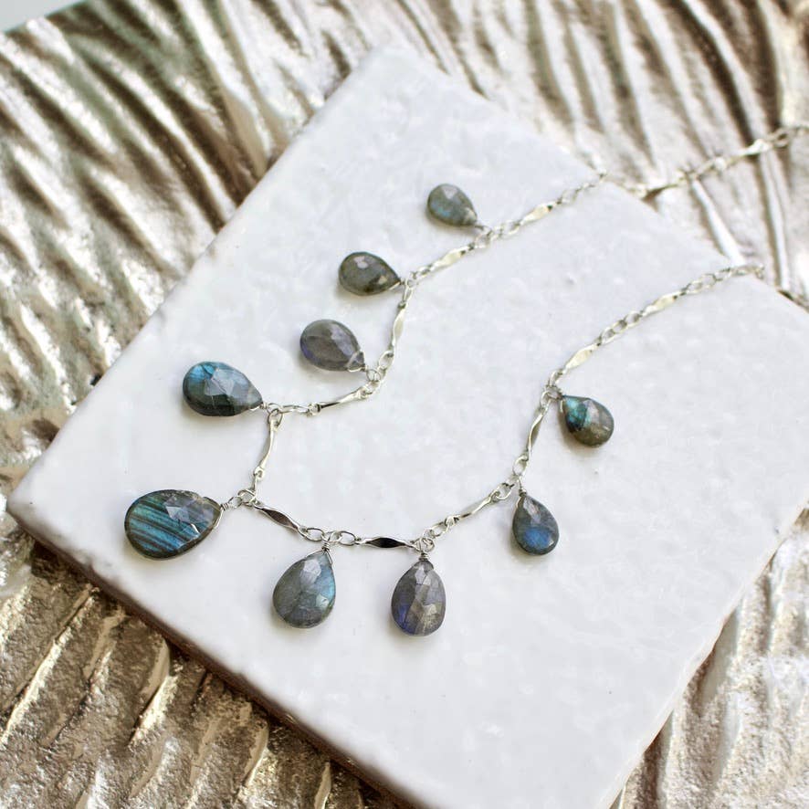 a.v. max - Wholesale Pendant/Charm Necklace - Large Teardrop Neck|5 color options4