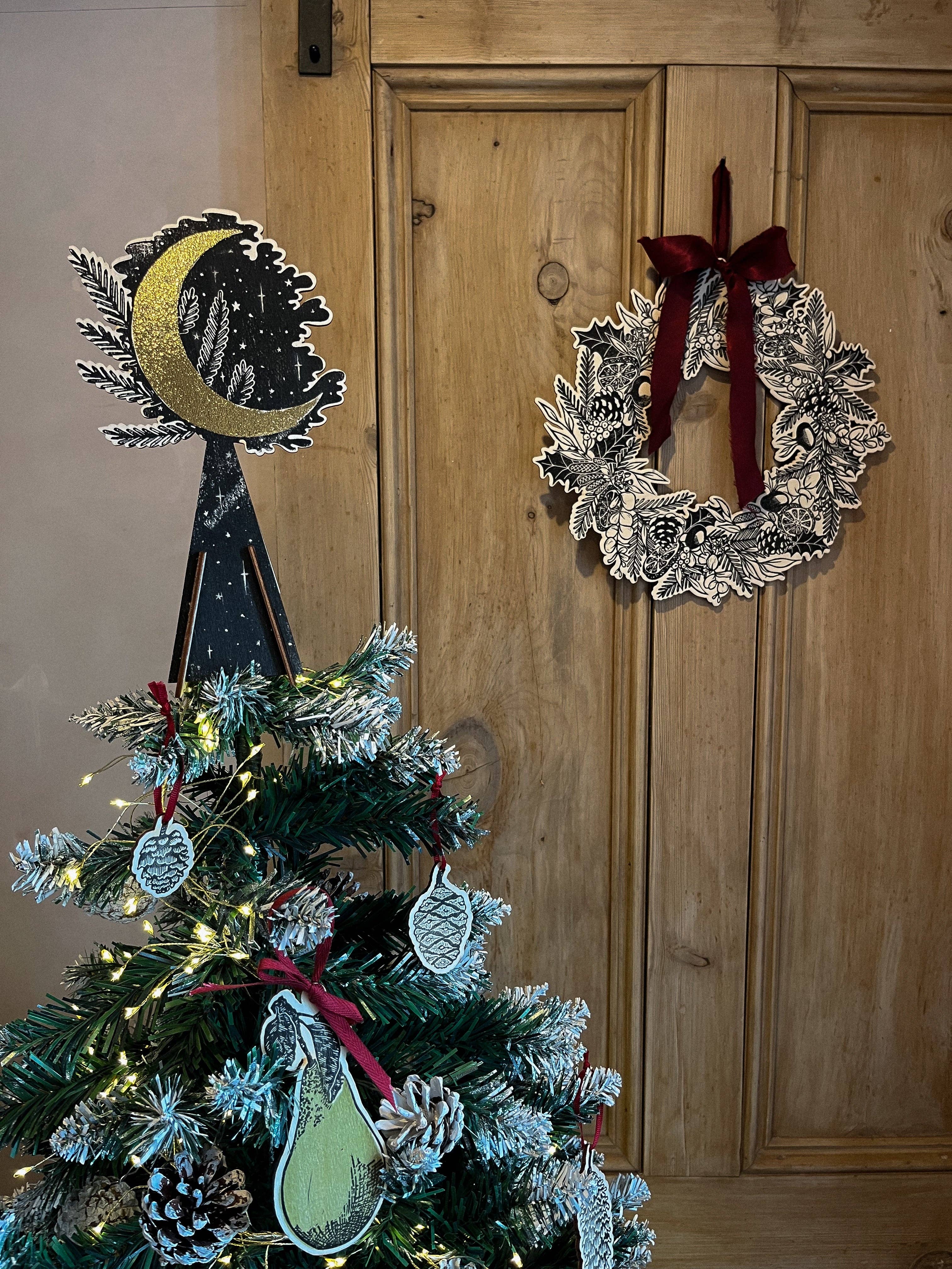 Beth Lewis Art - Wholesale Ornament - Wooden Tree Decorations11