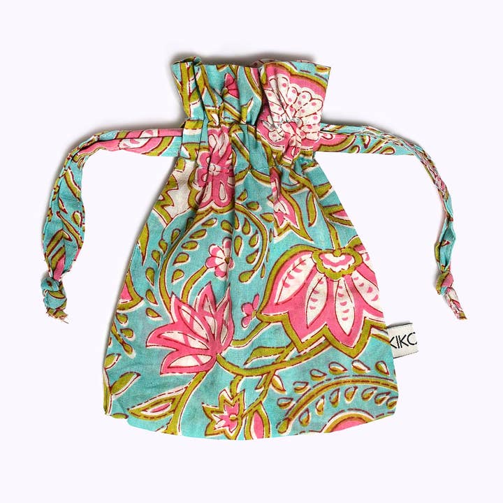 Cotton Bag "Pink Lotus" and other Purchase Wholesale lotus klocka. Free Returns & Net 60 Terms on Faire trending on Faire.