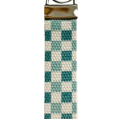 LilyAnn Cove - Wholesale Keychain - Women's - Spring - Cotton Wristlet Keychain Lanyard key fob