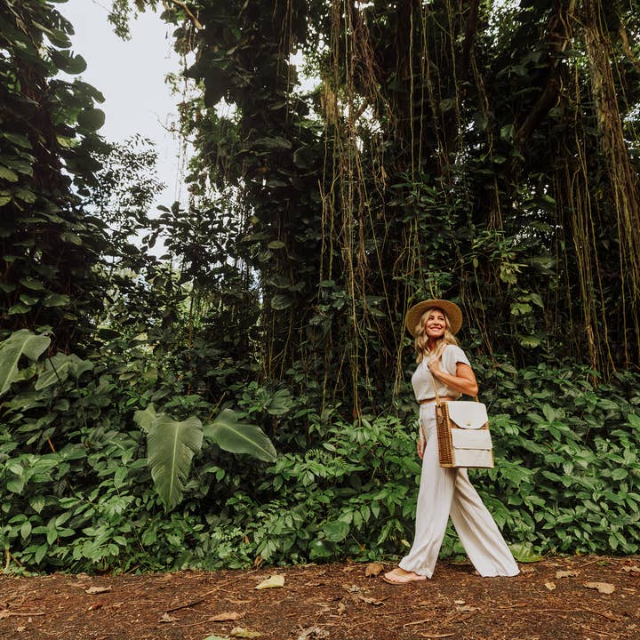 Beige Canvas Corsica Wine & Cheese Picnic Basket for wholesale on Faire21