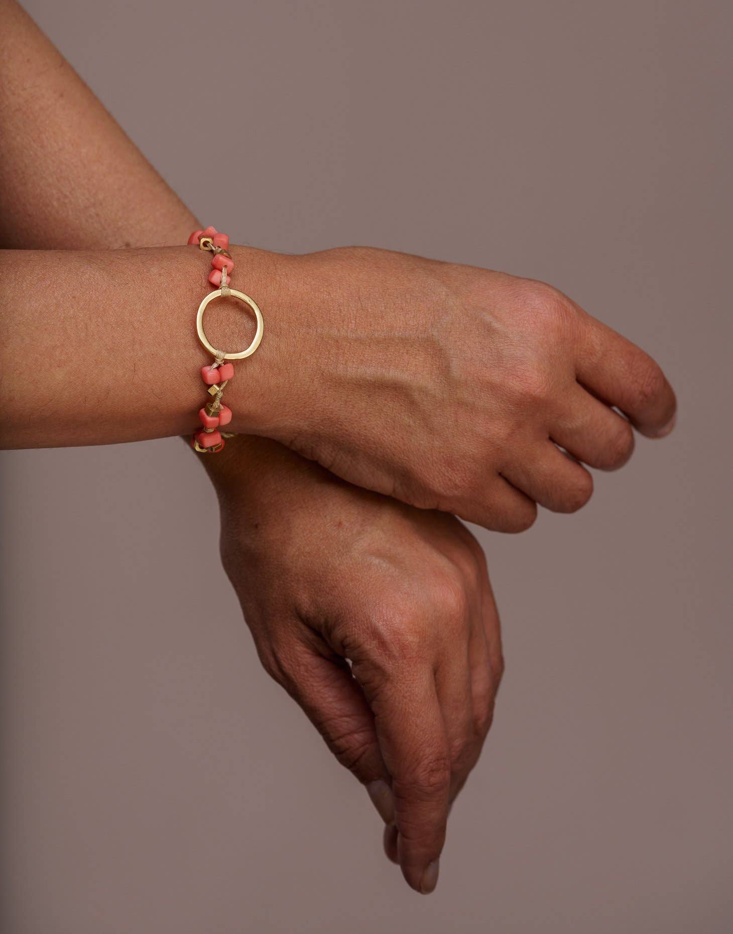 Pretty Pink Eco-Jewellery – wholesale Beaded bracelet – Dainty Tagua Bracelet13