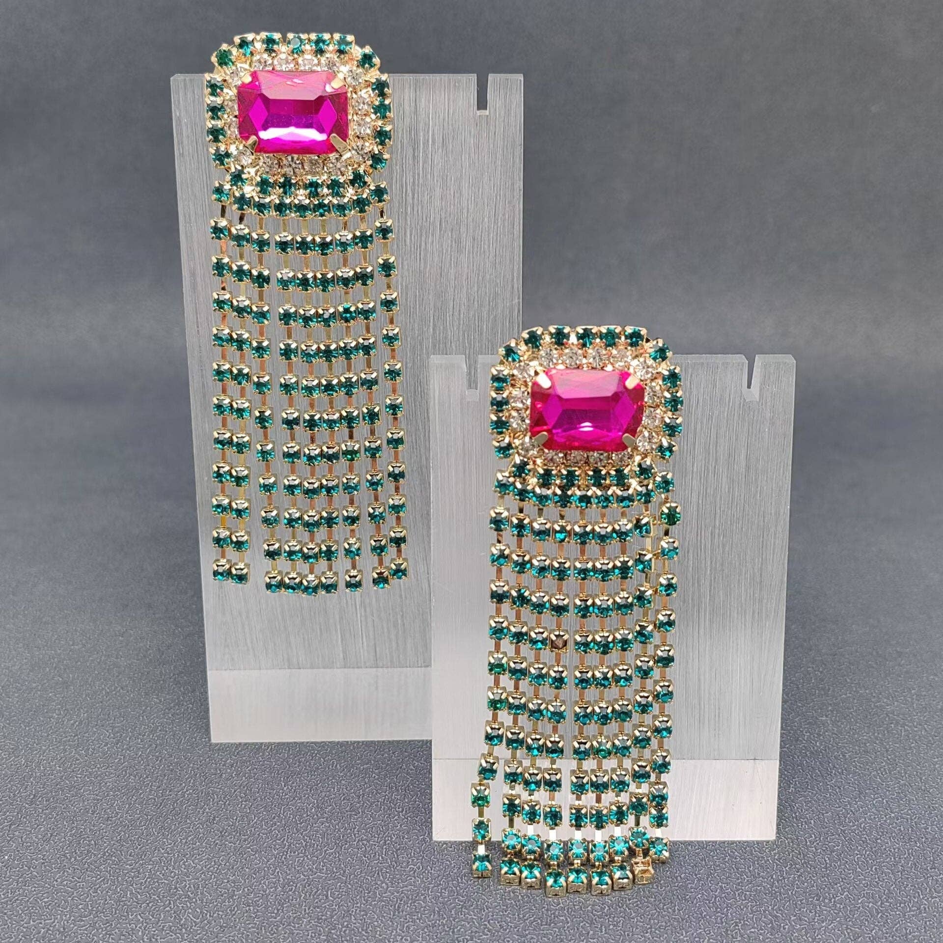ピアス Fay Rose Gold Fringes Crystal Earrings Wholesale Sparkling Rhinestone Fringe Rose Glass Post