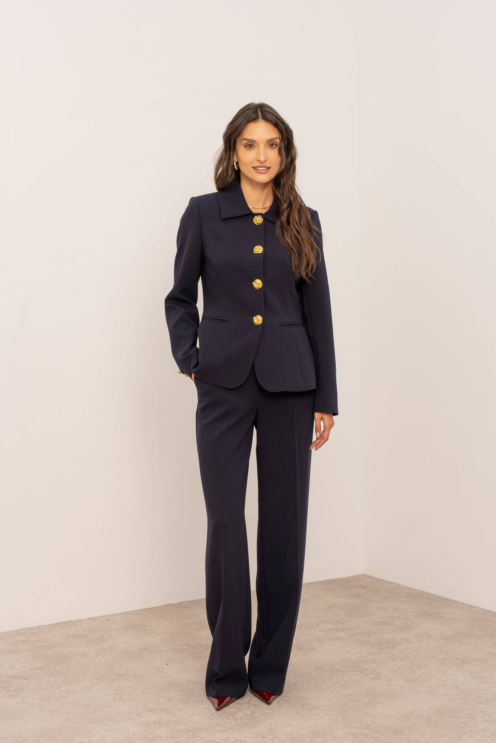 Attentif Paris - Wholesale Jacket - Women's - [Aura] Fitted jacket with shirt collar and gold buttons38