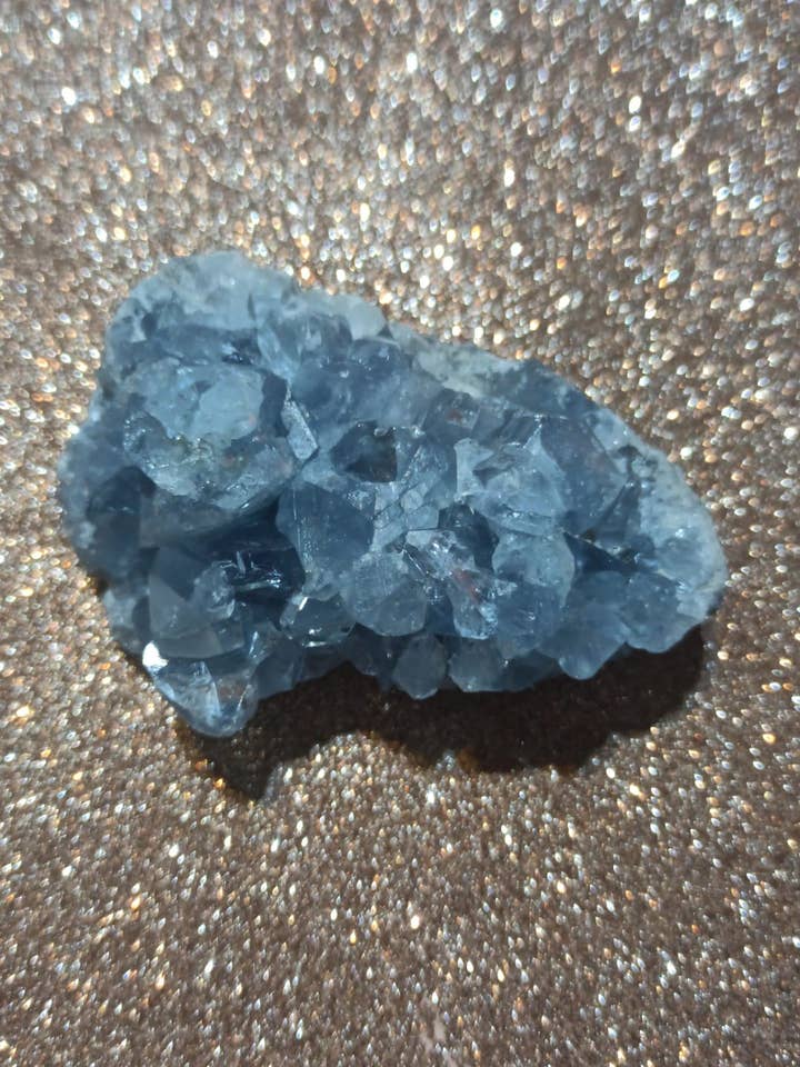 Celestite protection and connection with the Guardian Angels for wholesale by Luz das Pedras Naturais