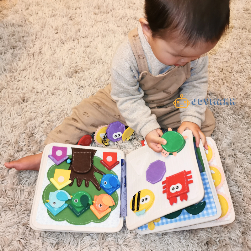 Joymaxx – wholesale Baby- och småbarnsbok (0–2) – Montessori Aktivitetsbok Lejon1