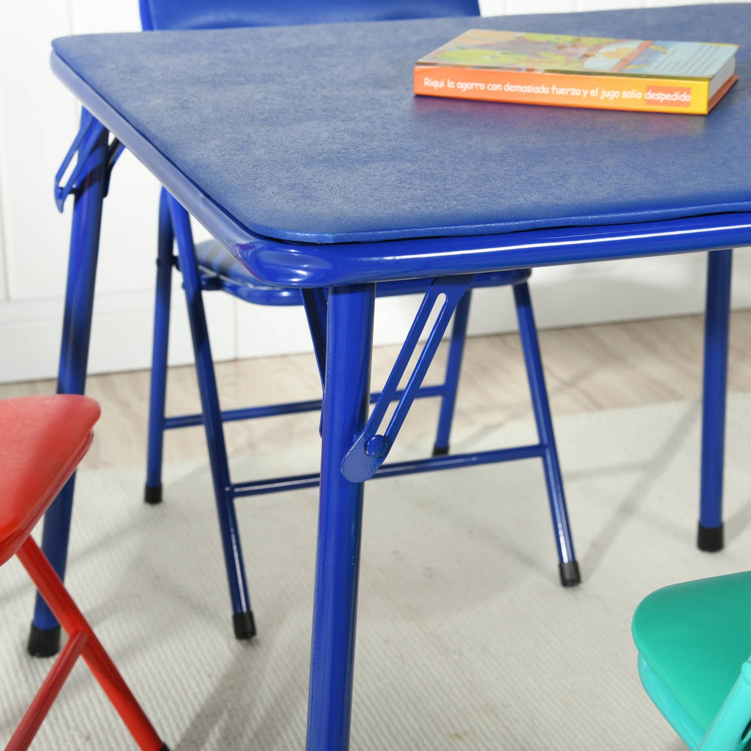 HOMYCASA DESIGN INC - Wholesale Chair - Kids - Colorful 5PCS Folding Set Table and 4 chairs for Kids4