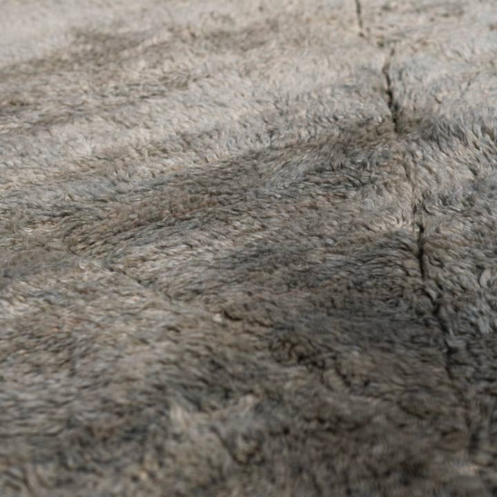 BerberNest - Wholesale Area Rug - Premium Hand tufted Gray Beni Mrirt Moroccan Rug4