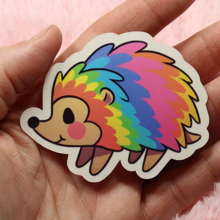 Autocollant Rainbow Hedgehog pour la vente par Mega Kawaii Cuties