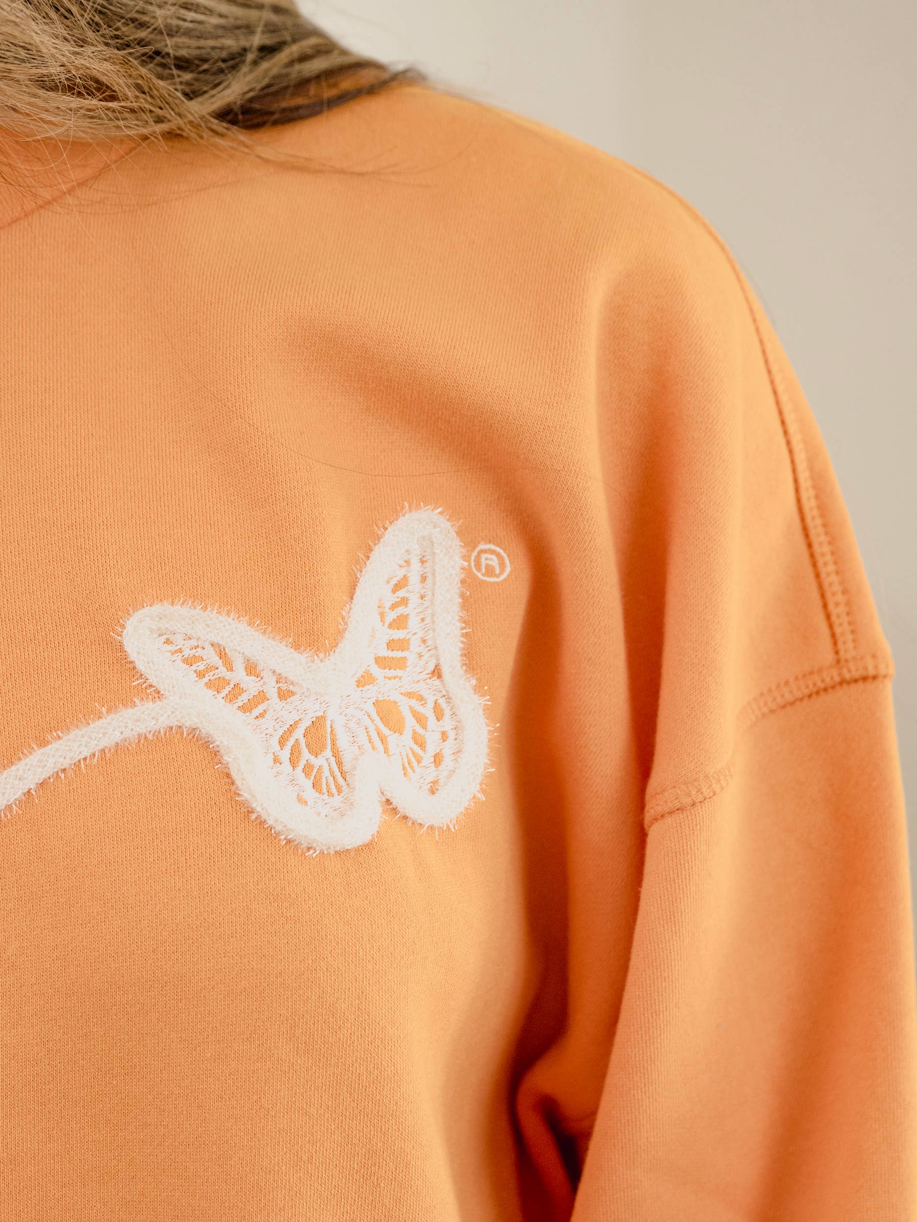 LivyLu - Wholesale Graphic Sweatshirt - Unisex - Dolly Parton Tinsel Orange Hi-Dive Sweatshirt 5