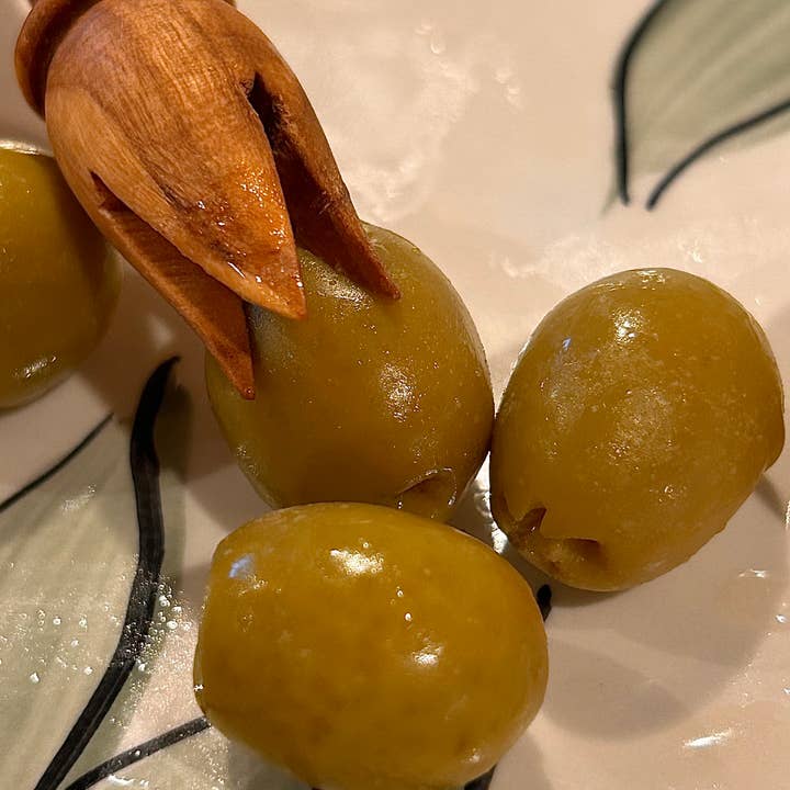 ZINE & LYNE - Wholesale Tooth Picks/Party Picks - olive pick3