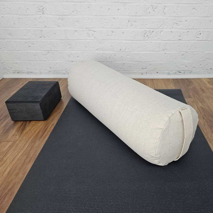 Yoga cylindrical bolster sand linnen - Canadian made for wholesale by Amma Thérapie