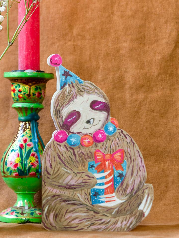 Carte de vœux découpée « Paresseux de fête » pour la vente par Hutch Cassidy