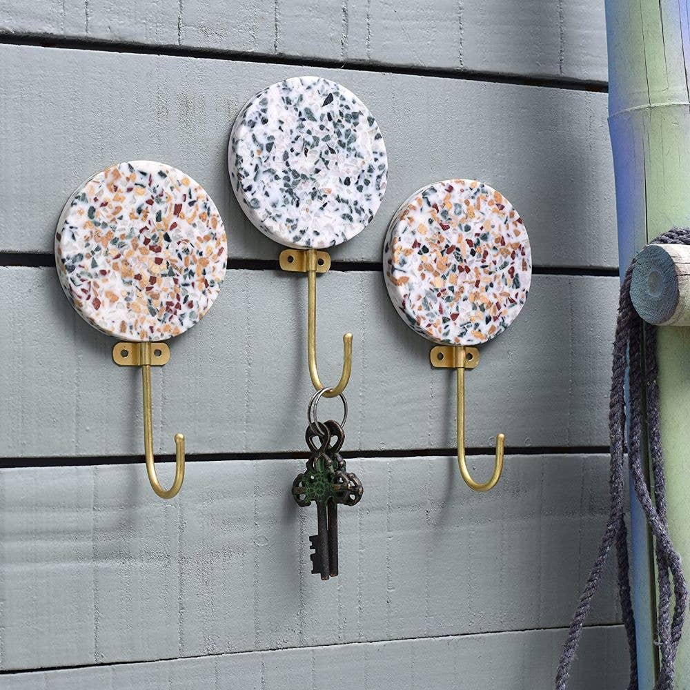 Multi 6 Piece Resin Wall Hangers for Clothes Boho Towel Holder for wholesale on Faire0