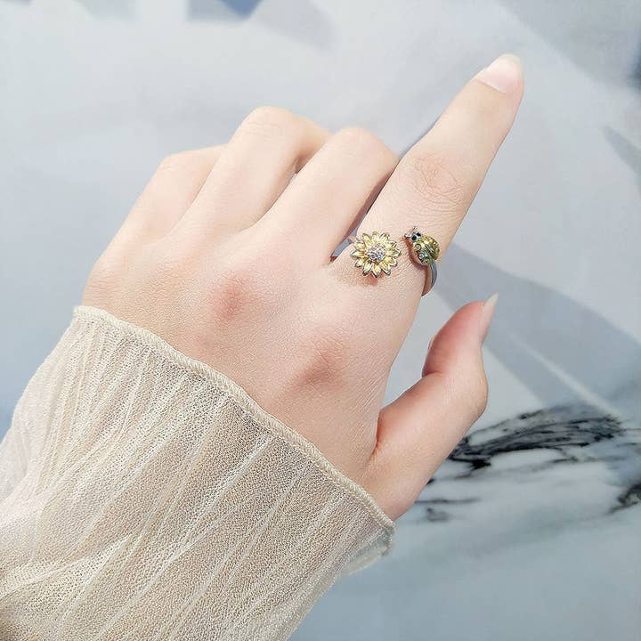 Perimade & Co. LLC - Wholesale Multi-Stone Ring - Sunflower Bug Anxiety Fidget Spinner Ring in Sterling Silver1