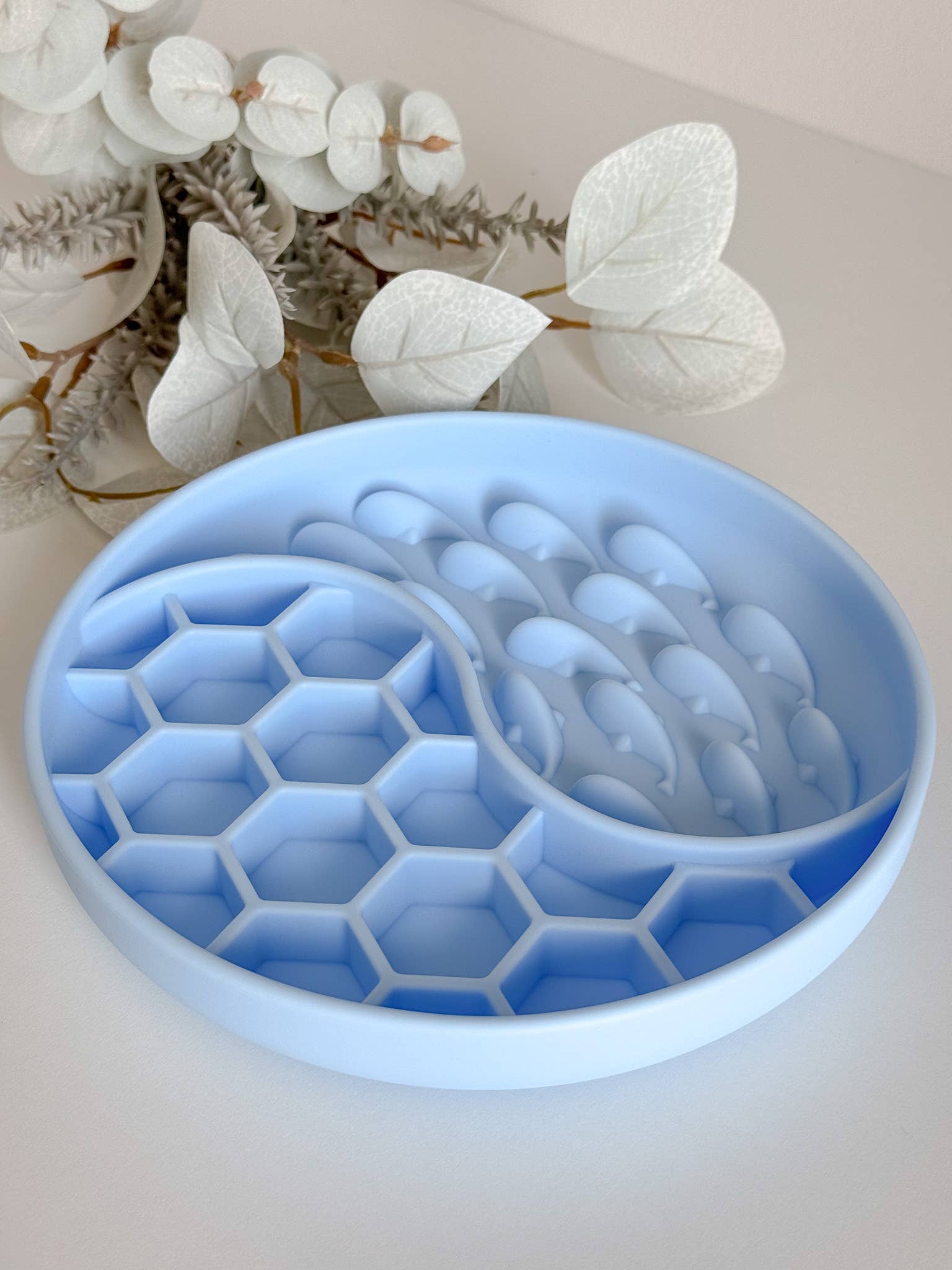 Doggotique - Wholesale Pet Food Mat - Dog - Lick Mat Yin&Yang for Dogs and Cats4