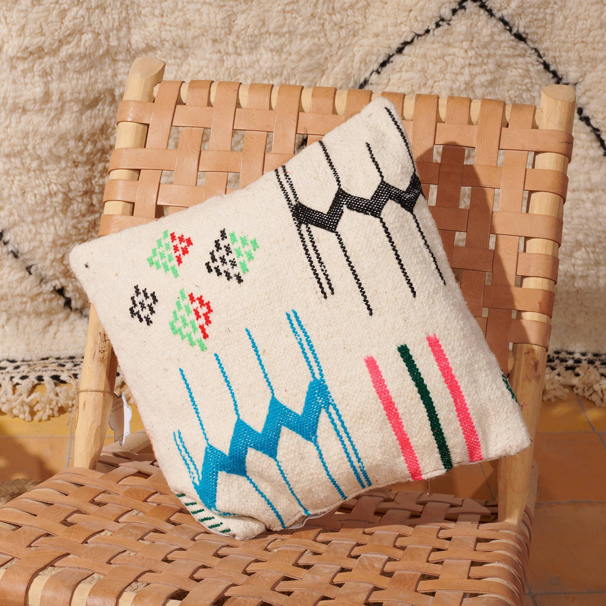 Yemma Goods - Wholesale Throw/Decorative Pillow - Set Of 4 Handmade Beni Ourain Wool Moroccan Berber Pillows3