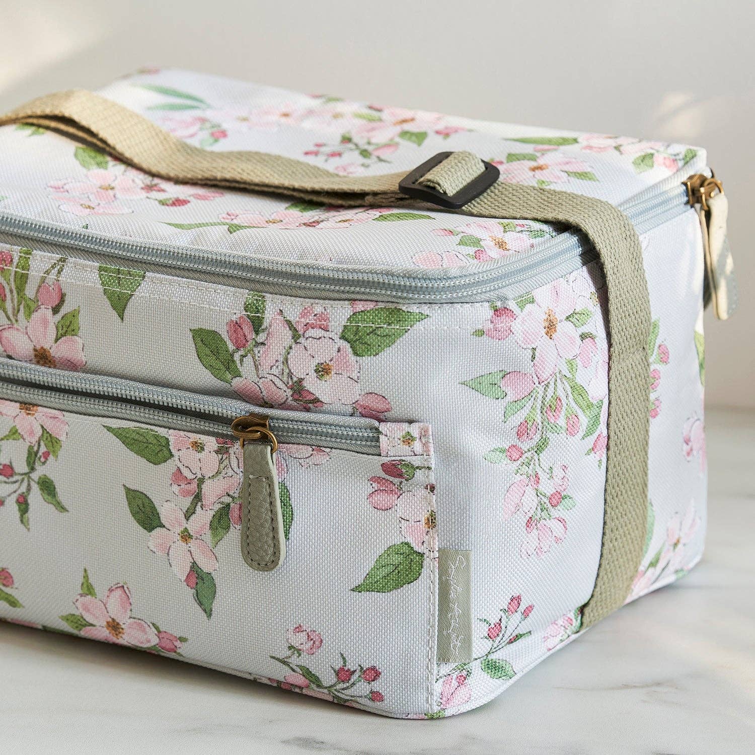 Sophie Allport – wholesale Lunch bag/box – Blossom Lunch Bag1