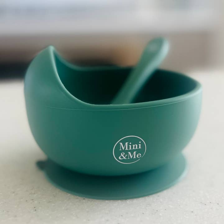 Mini & Me Wave Bowl & Spoon Kale for wholesale by Cuddle Bug & Co