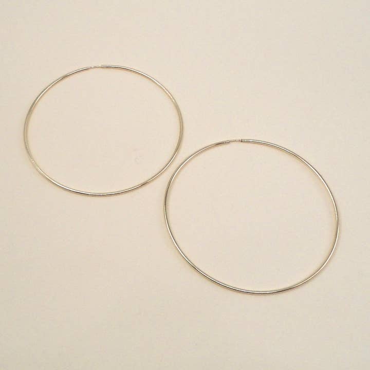 May Martin - Wholesale Hoop Earrings - Large Gold Seamless Hoops