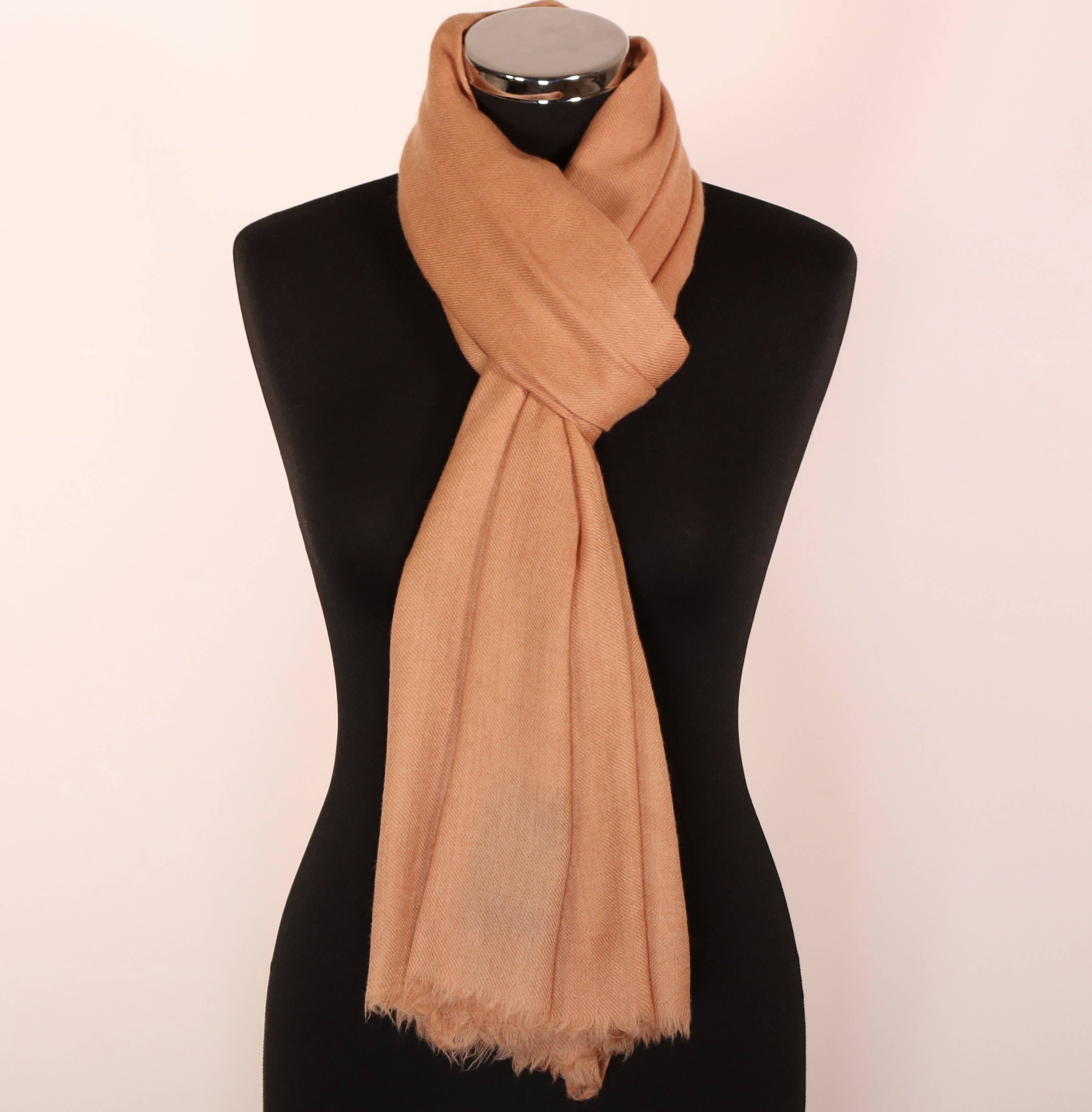 Tivello - Wholesale Scarf - Women's - Suki Wool Pashmina Scarf3