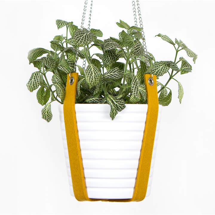 Studio 82° - Wholesale Hanging Planter - Plant Hanger - Merino Wool Felt