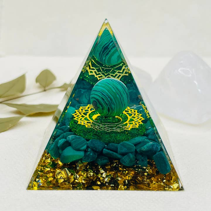 GemMeet - Wholesale Spiritual Stone/Crystal - Malachite Protection Orgone Pyramid0