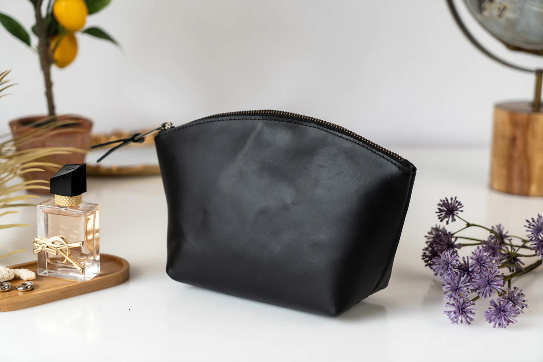 VELLAIRE - Wholesale Makeup/Cosmetic Bag - Leather Eclipse Makeup Bag | LB9