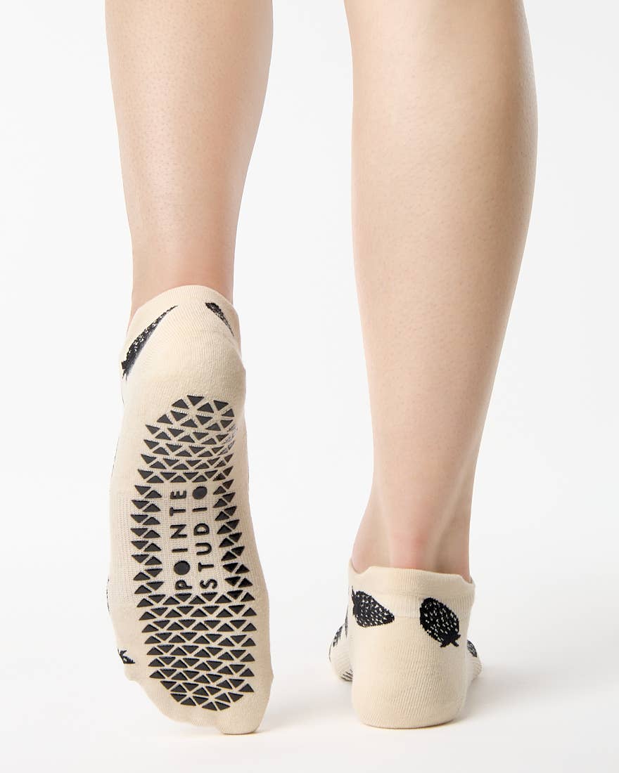 Pointe Studio - Vente Chaussettes – femme - Chaussettes antidérapantes pour femmes intégrales Berry Grip en mélange de coton pour Pilates et barre1