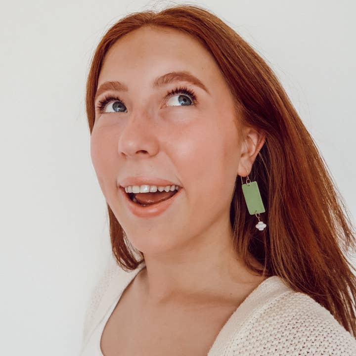 REMOVED BRAND – wholesale Hängande örhängen – Grön dangling polymer lera örhängen1