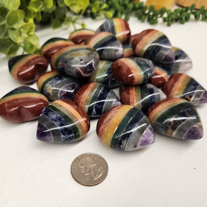 Meraki Gemstones - Wholesale Spiritual Stone/Crystal - Seven Chakra Hearts Bonded- 0.5 KG/1.1 lbs (40x40x20mm)1