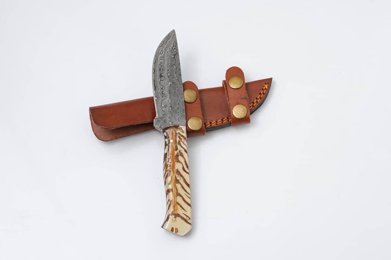 Titan International - Wholesale Pocket Knife/Holder - Handmade Damascus Steel Knife with Camel Bone Handle & Leather Sheath0