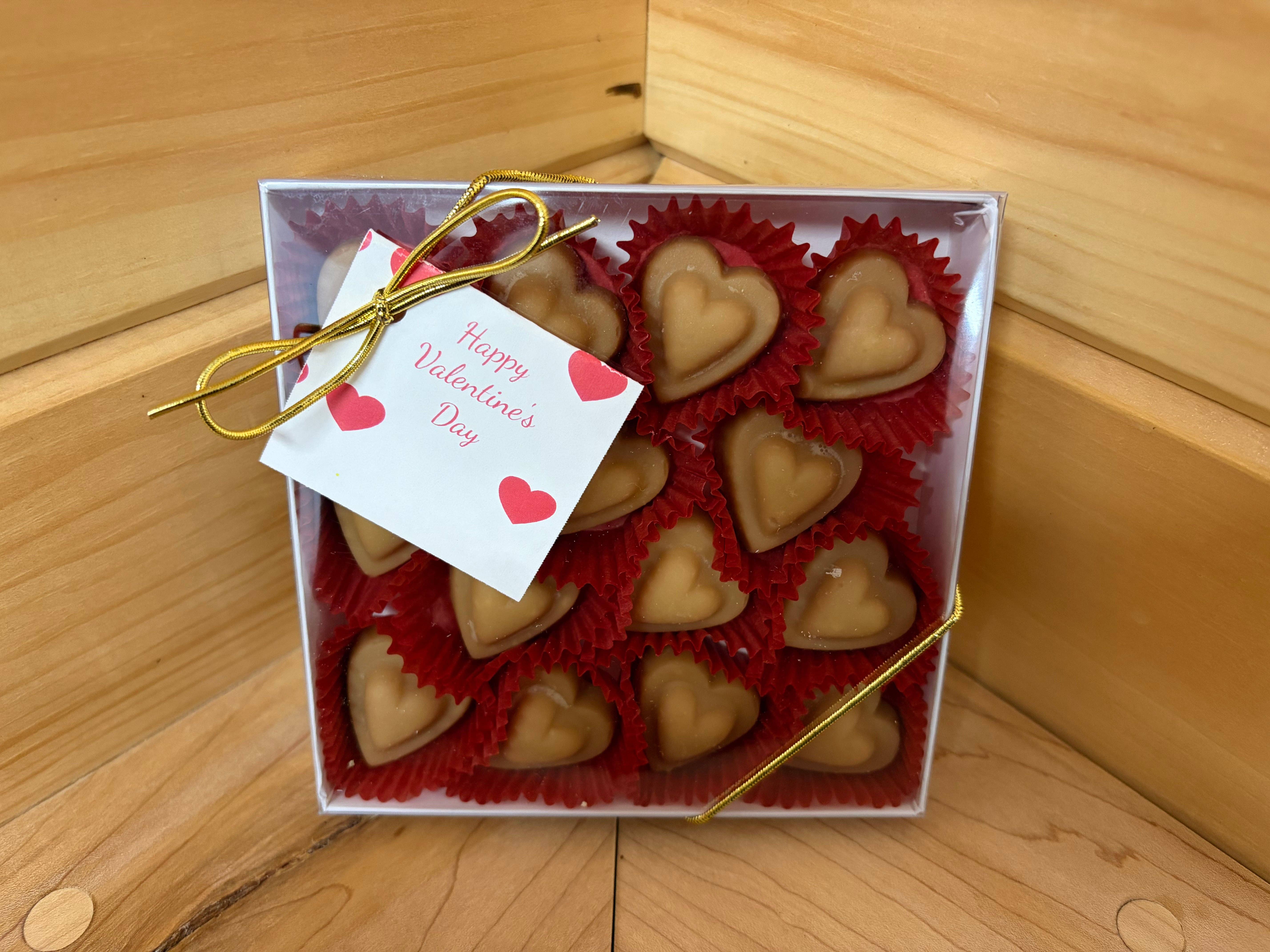 Maple City Candy - Wholesale Hard Candy - Pure Vermont Maple Candy- Hearts Gift Box- 14 Piece0