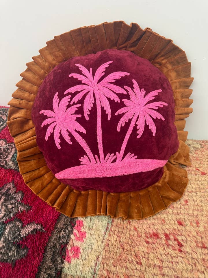 Cushion cover with suzani embroidery Palmtree for wholesale by ToutVintage