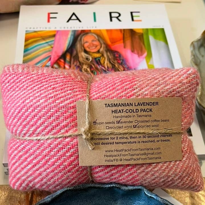 HeatPack From Tasmania – wholesale Varm/kall kompress – Återvunna rosa ullvärme-kylpaket