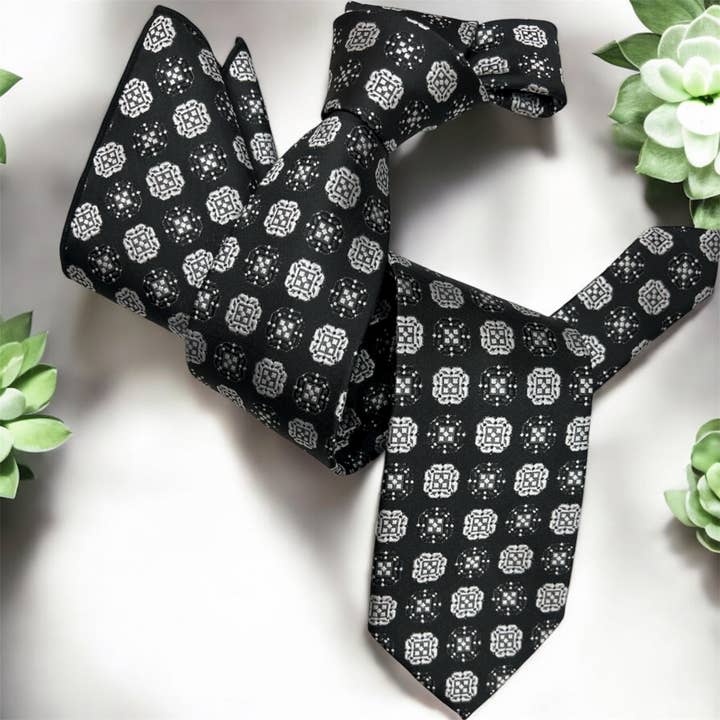 DMITRY Ties - Wholesale Necktie - Men's - DMITRY Men's Black Patterned Italian Silk Tie & Pocket Square Set - Limited Edition
