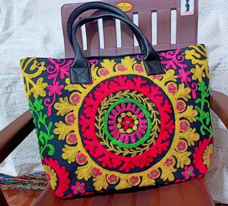 Bhawana Handicrafts - Wholesale Shoulder Bag - Women's - 5 Piece Lot, Indian Beautiful Suzani Embroidery Shoulder Bag6