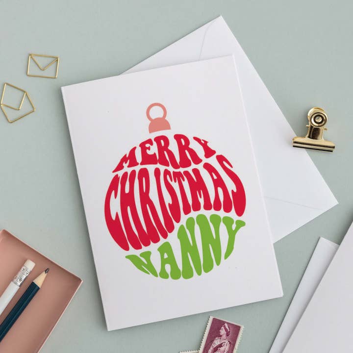 Carte de boules de Noël pour nounou pour la vente par A is for Alphabet Ltd
