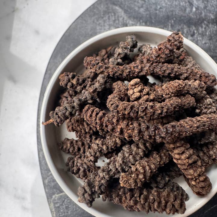 Cape long pepper for wholesale by Compagnie Française des Poivres et Epices