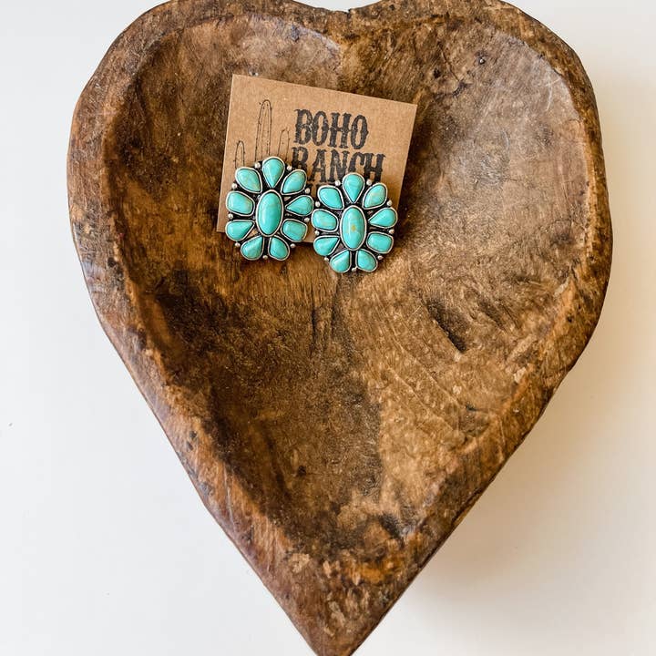 Boho Ranch Shop - Wholesale Stud/Post Earrings - Conch Stone Studs Earrings Western Earrings7