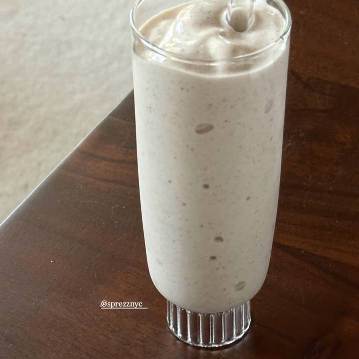 Sprezz - Wholesale Champagne Flute - Romantic Champagne Flutes | Set of Four1