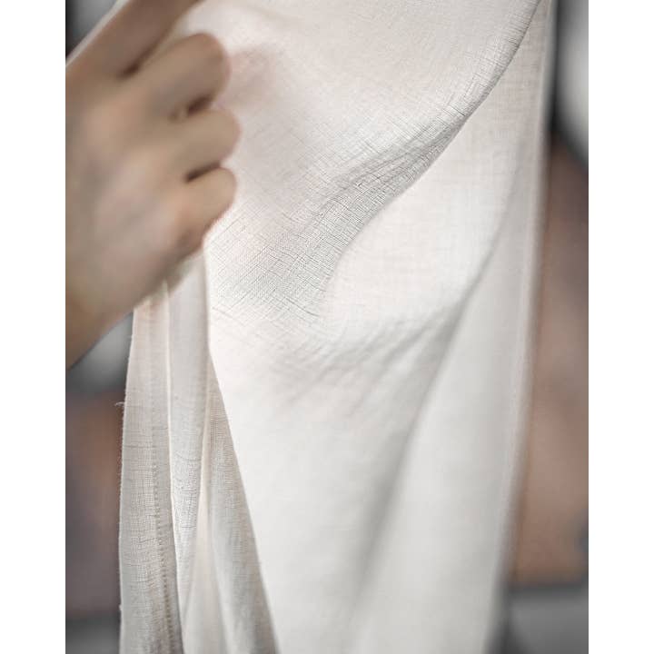 Linen Couture – wholesale Gardin – Vit linnegardin med hällor