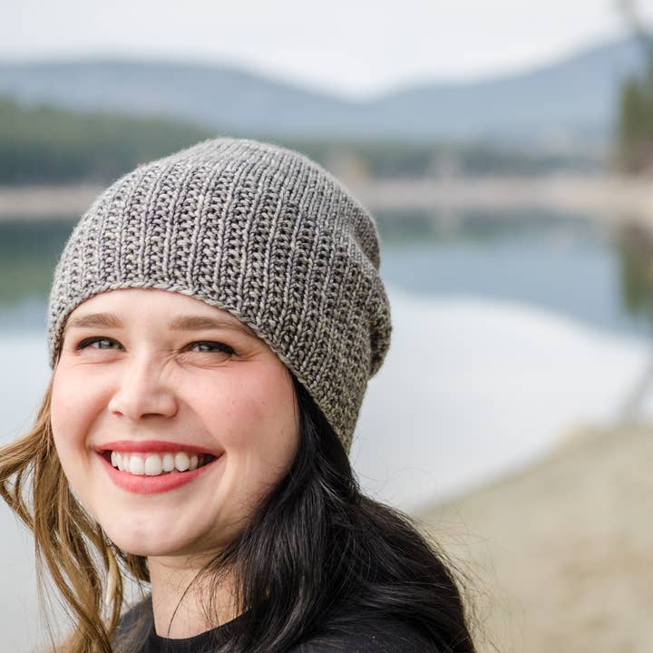 eM knits – Artigos de tricô/crochê por atacado – Padrão de malha - Boné de relógio pelicano4