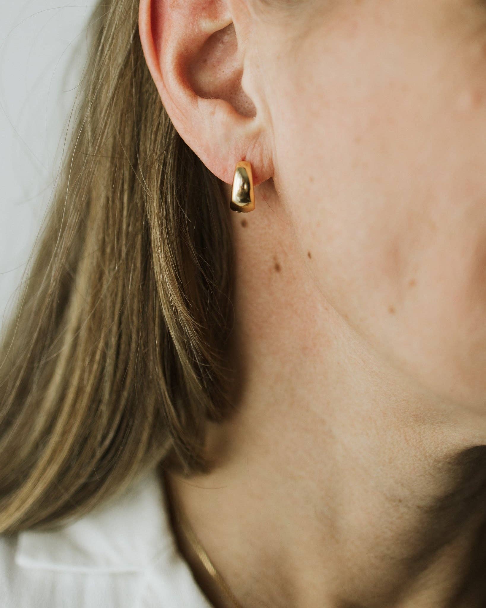 Sydney Rose Co. - Wholesale Hoop Earrings - Rosie Hoops3