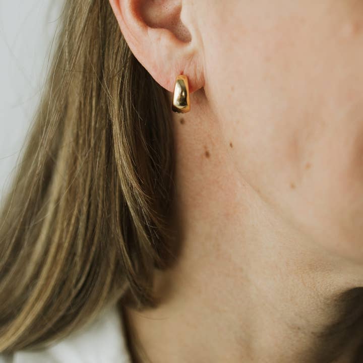 Sydney Rose Co. - Wholesale Hoop Earrings - Rosie Hoops3